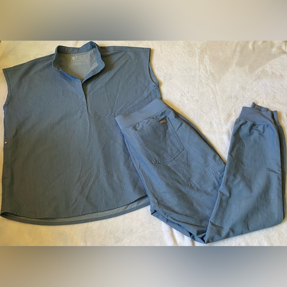Figs Heather indigo Zamora joggers and Rafaela top scrub set